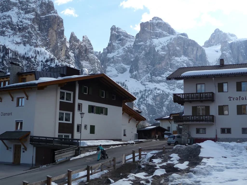 Corvara Ski Lessons: Private Lesson Formats & How to Book