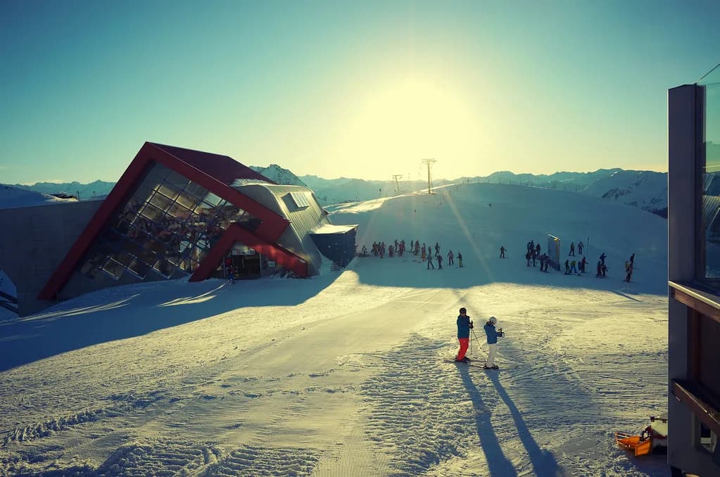Kitzbühel Ski Season: Winter Operating Window and Planning