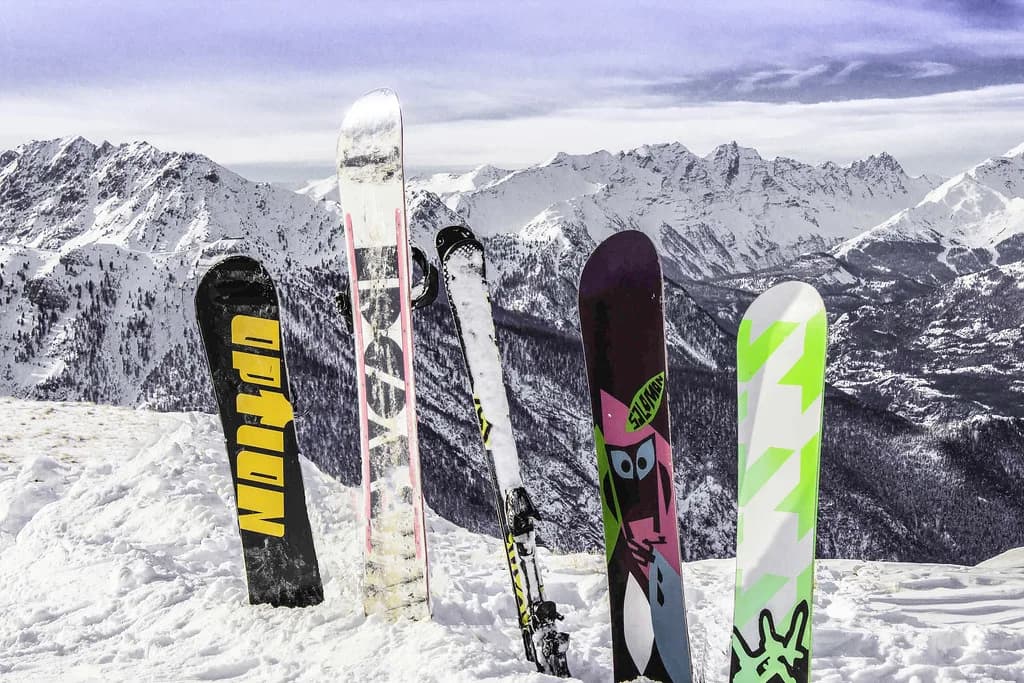 Snowboarding in Montgenèvre: Parks, Lifts and Terrain Guide
