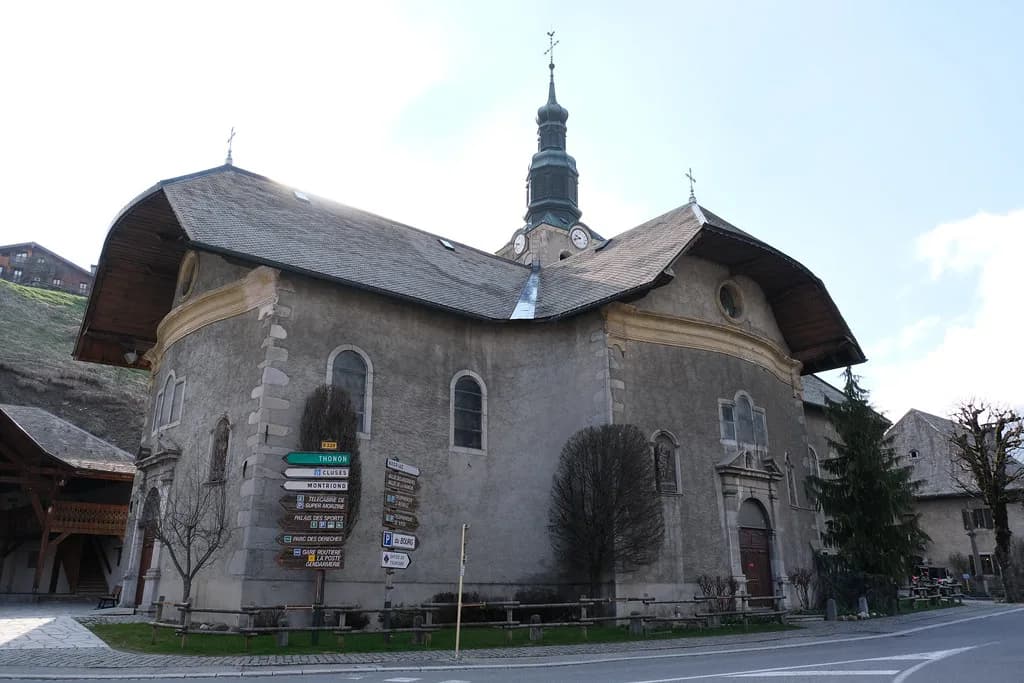 Morzine Ski Pass Guide: Morzine-Les Gets vs Portes du Soleil