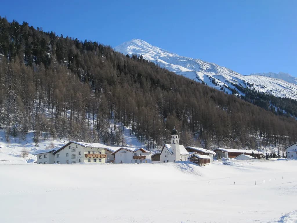 Obergurgl Ski Season: Dates, Snow Record and What to Book