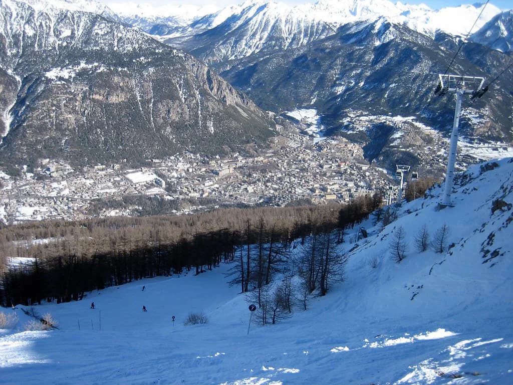 Serre Chevalier Ski Pass: Coverage & Buying Guide