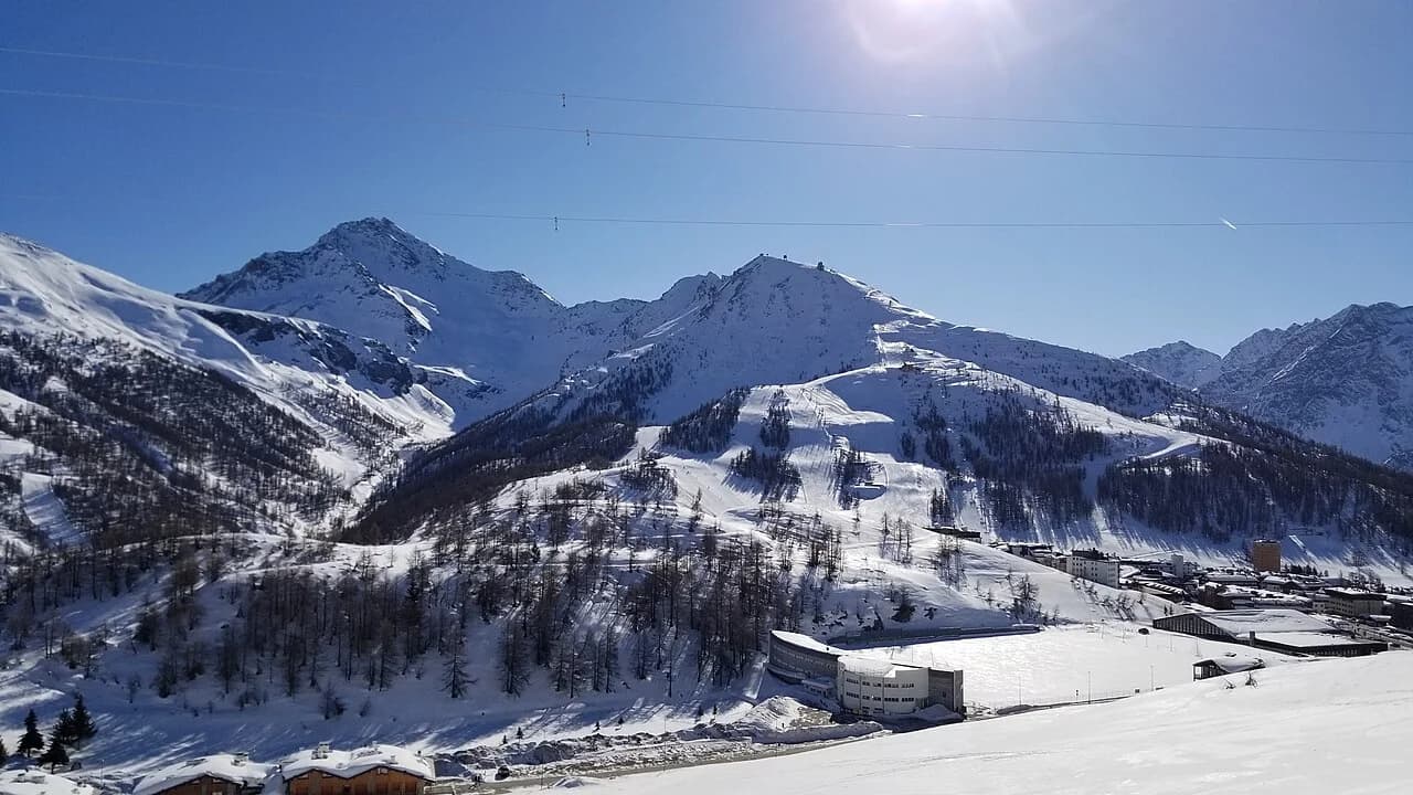 Is Sestriere Good for Beginners? First-Trip Guide