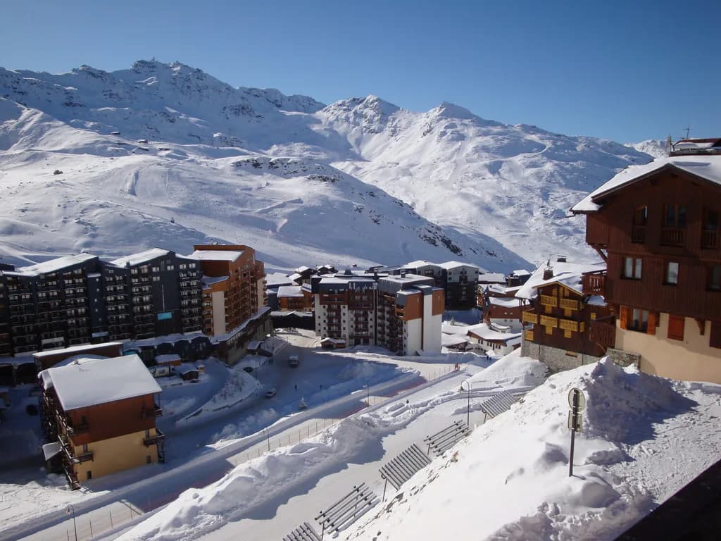 Val Thorens Ski Hire: Where to Rent and How to Book