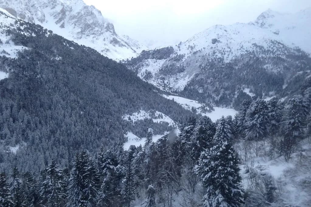 Méribel Skiing in April: Late-Season Snow Guide