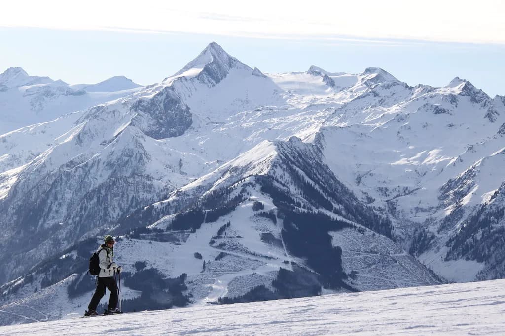 Snowboarding in Zell am See: Terrain, Parks & Lift Logistics