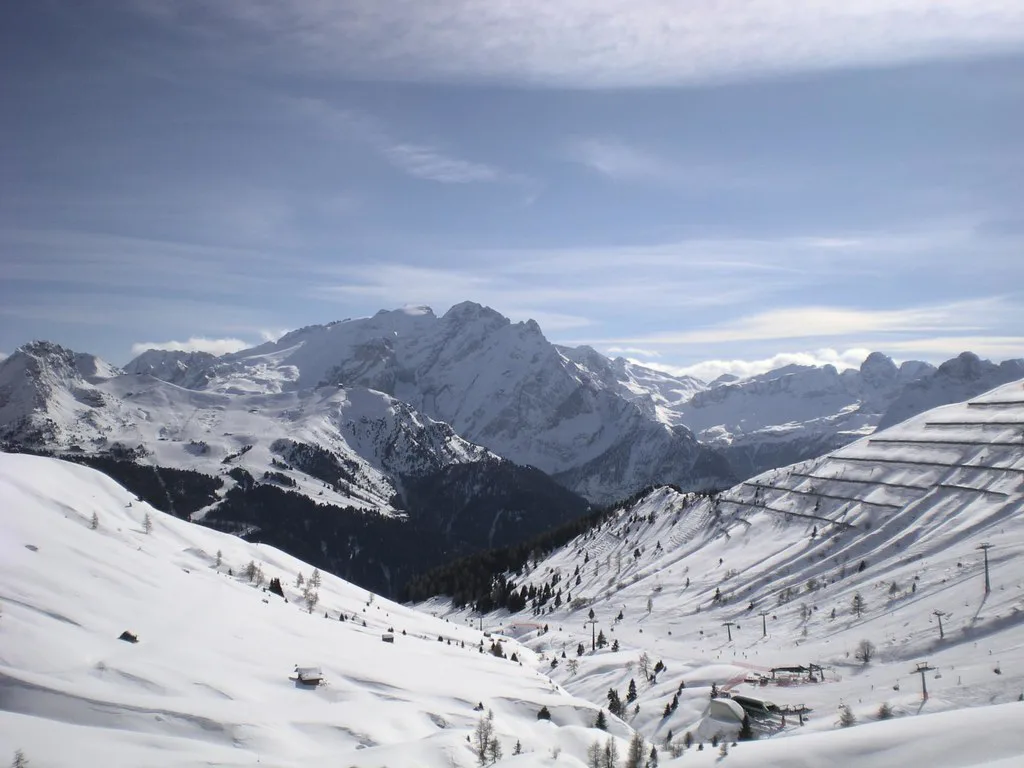 Marmolada, Canazei