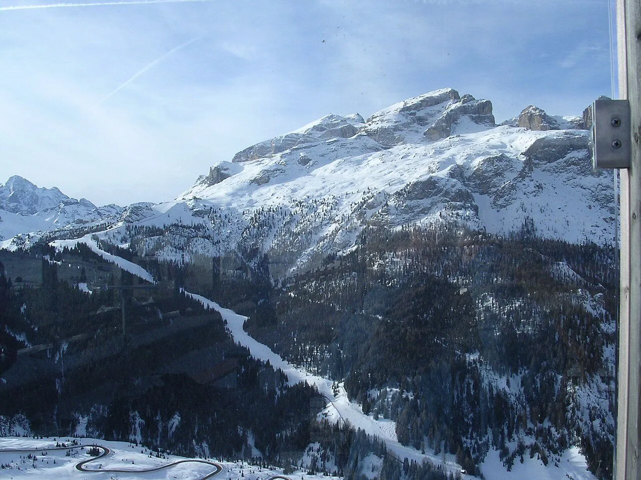 Col Alto m,Corvara View Boè al Crep de Mont m -Piste Boè - panoramio