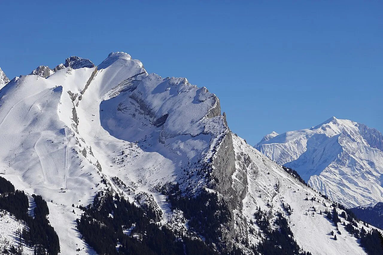 Chemin des Frêtes de Colomban @ Manigod , La Clusaz