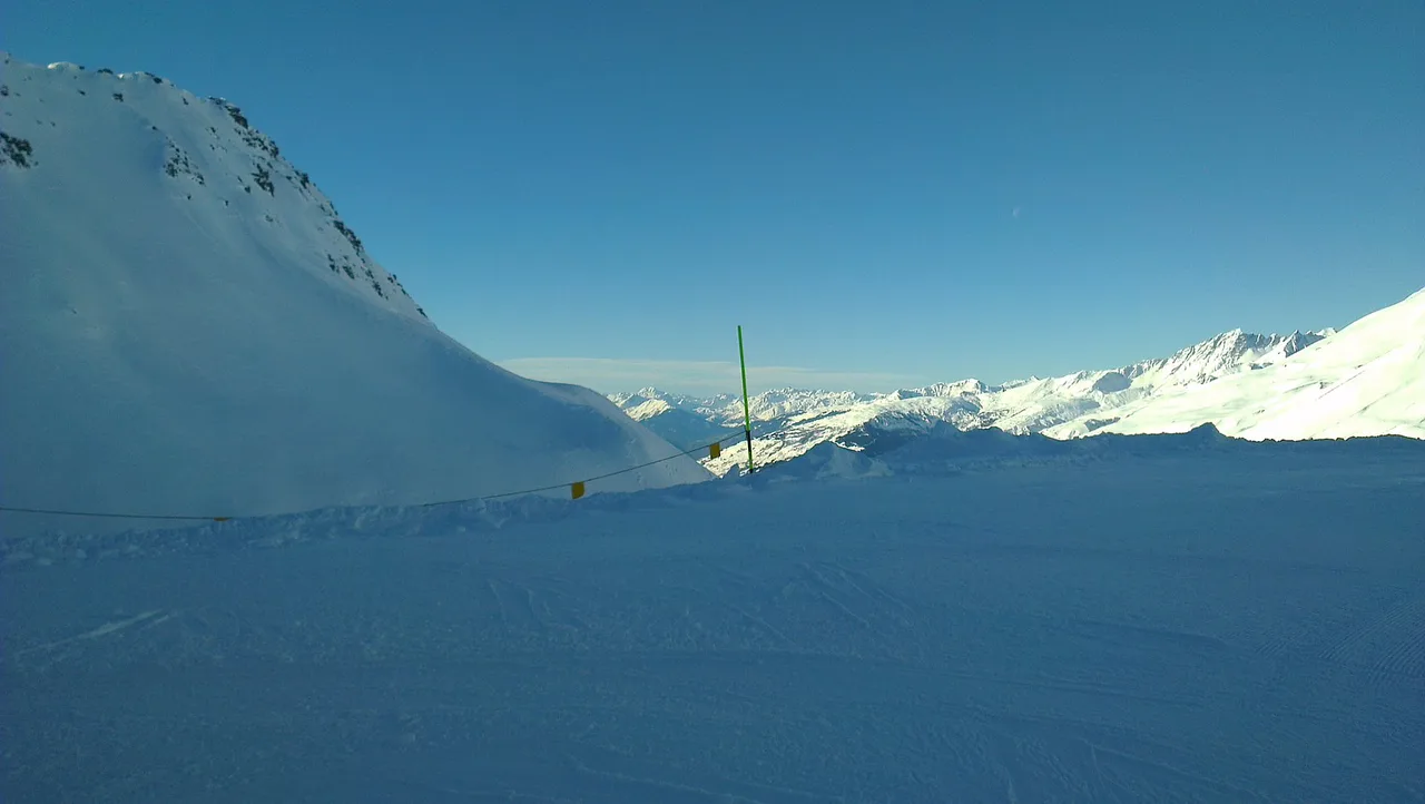 Skiing La Rosiere /