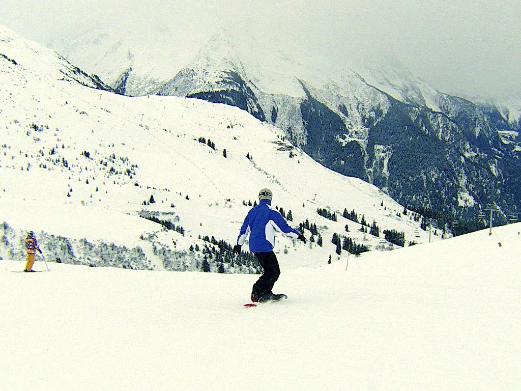 Snowboarding La Thuile, France