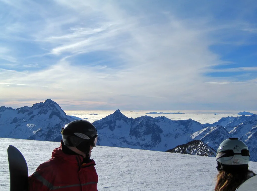 Pete and Zoe look at valley of cloud, Les Deux Alpes