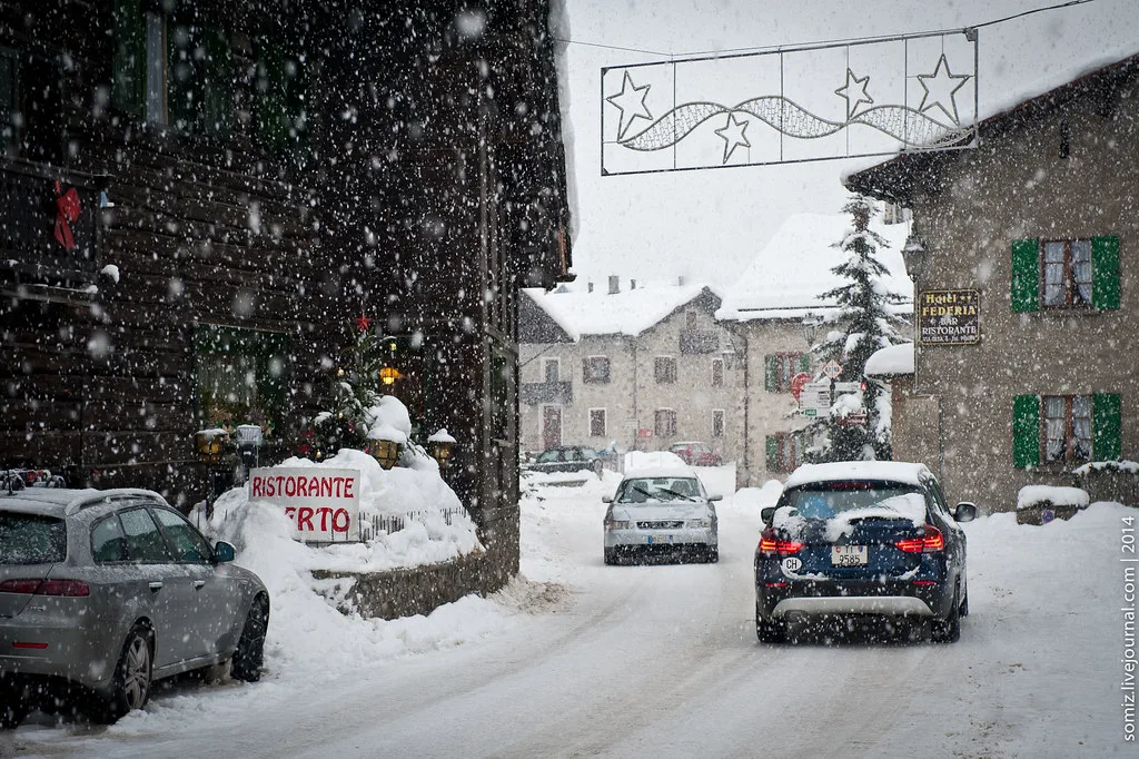 Snow is falling down, Livigno