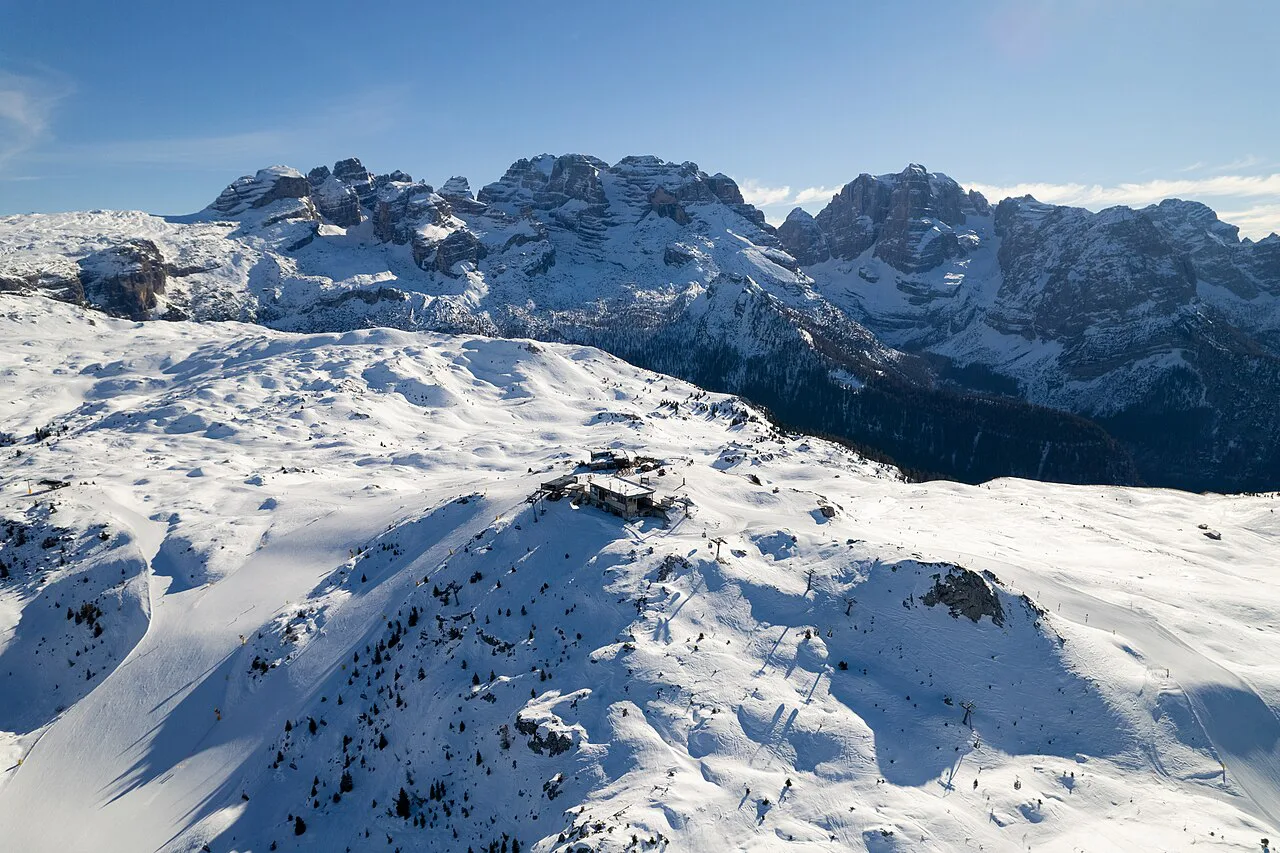 Skiarea campiglio, Madonna di Campiglio