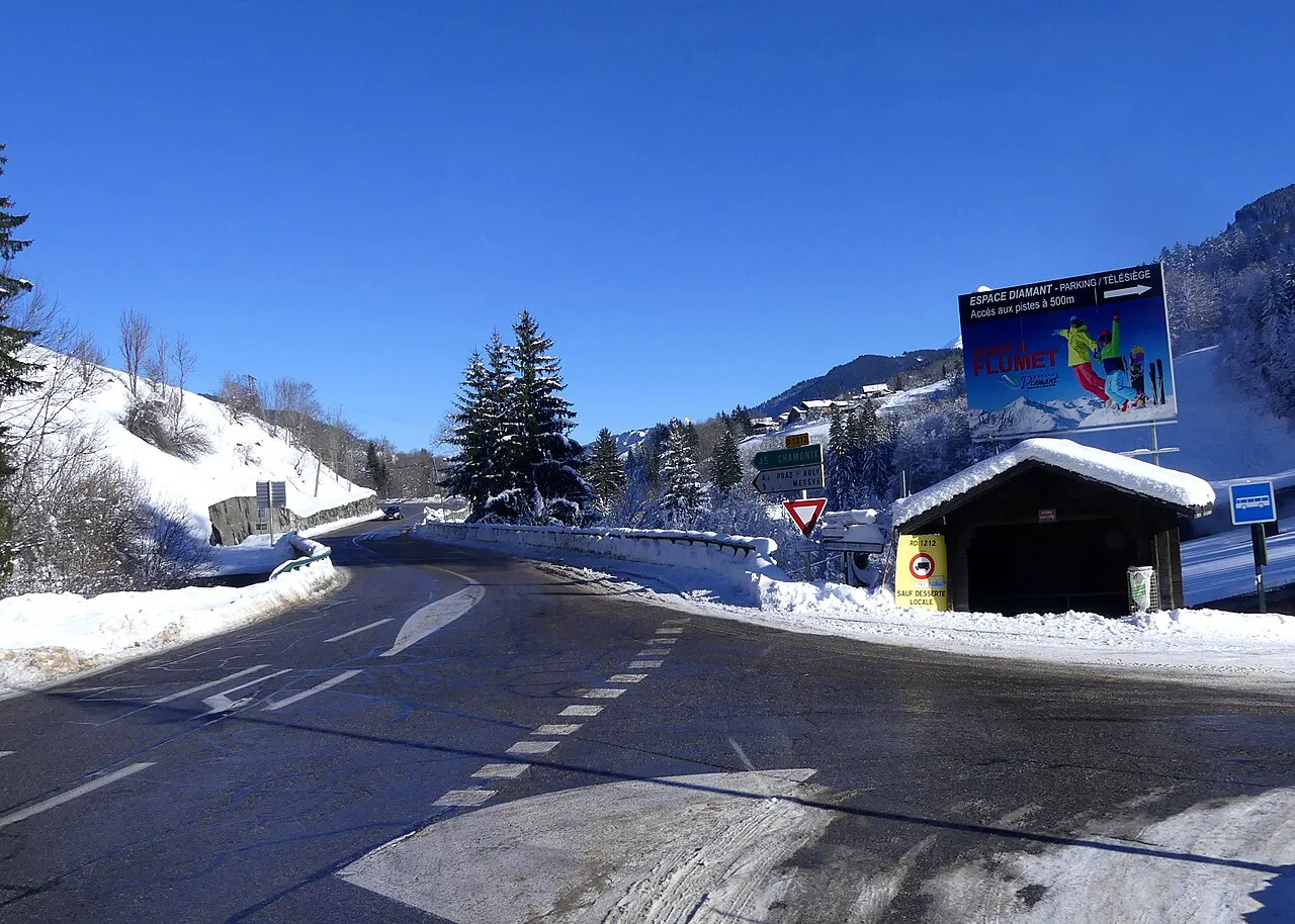 RD enneigée entre Flumet et Megève (décembre