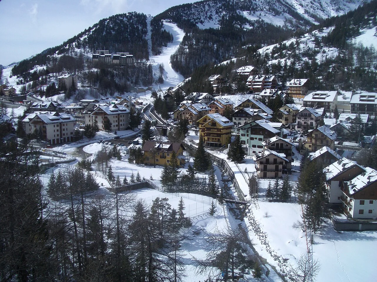 Village Club des Vacances de Montgenevre - panoramio