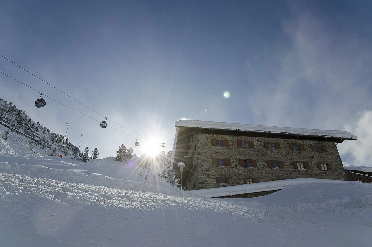 UZ zollhaueser obergurgl