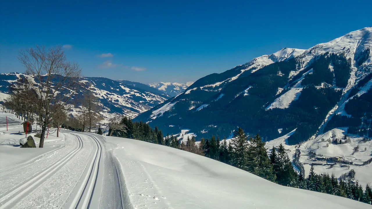 Cross-countri ski trail, Saalbach